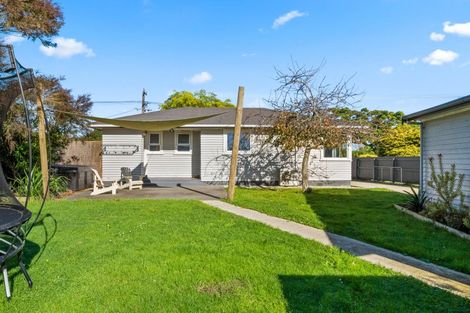 Photo of property in 593 Queen Street East, Levin, 5510