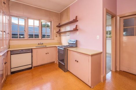 Photo of property in 58 Opawa Road, Waltham, Christchurch, 8023