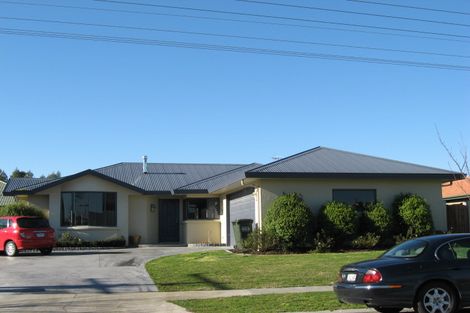 Photo of property in 32 Arataki Road, Havelock North, 4130