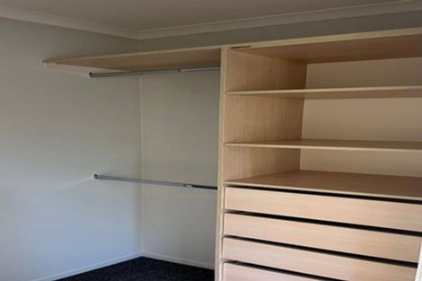 Photo of property in 41 Lavelle Road, Henderson, Auckland, 0612