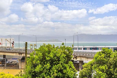 Photo of property in 7 Stowe Hill, Thorndon, Wellington, 6011