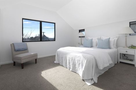 Photo of property in 2/54 Derby Street, St Albans, Christchurch, 8014