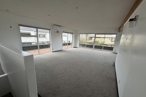 Photo of property in 198 Clovelly Road, Bucklands Beach, Auckland, 2012