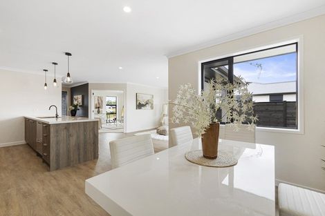 Photo of property in 4 Batham Drive, Mount Victoria, Wellington, 6011