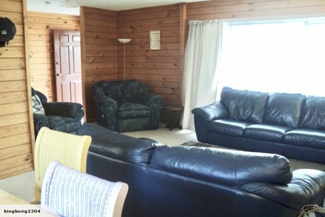 Photo of property in 7 Sandgate Avenue, Botany Downs, Auckland, 2010