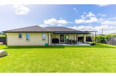 Photo of property in 16 Jack Boyd Drive, Mangawhai Heads, Mangawhai, 0573