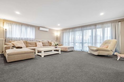 Photo of property in 16 Antrim Place, Nawton, Hamilton, 3200