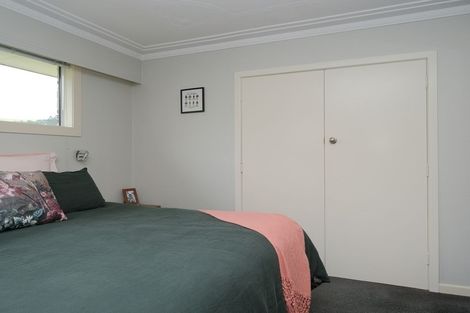 Photo of property in 9 Brooklyn Street, Green Island, Dunedin, 9018