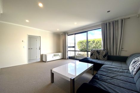 Photo of property in 5 Louis Braille Lane, Flat Bush, Auckland, 2019