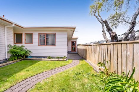 Photo of property in 3/18 Darnell Street, Fitzroy, New Plymouth, 4312