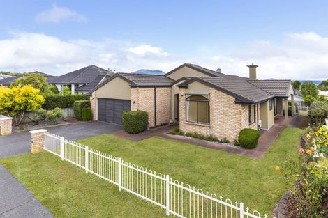 Photo of property in 21 Acacia Bay Road, Nukuhau, Taupo, 3330