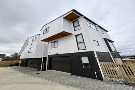 Photo of property in 14c Elcoat Avenue, Te Atatu South, Auckland, 0610