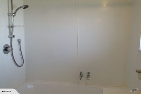 Photo of property in 1-12/48 The Bay Hill, Timaru, 7910