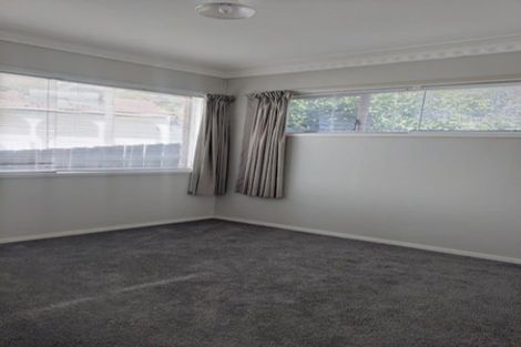 Photo of property in 4 Robin Lane, Browns Bay, Auckland, 0630