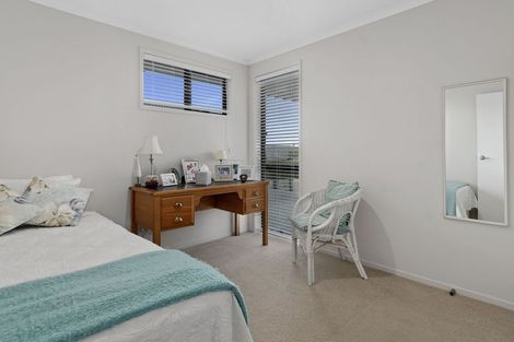 Photo of property in 9 Vista Close, Omokoroa, 3114