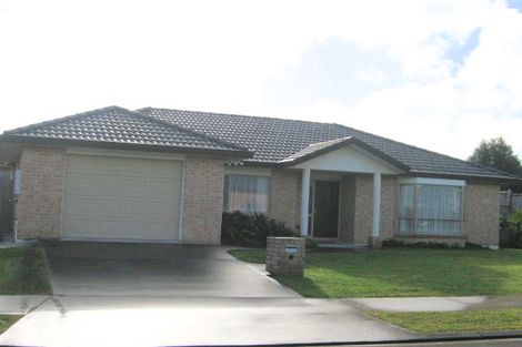 Photo of property in 10 Attymon Lane, East Tamaki, Auckland, 2016