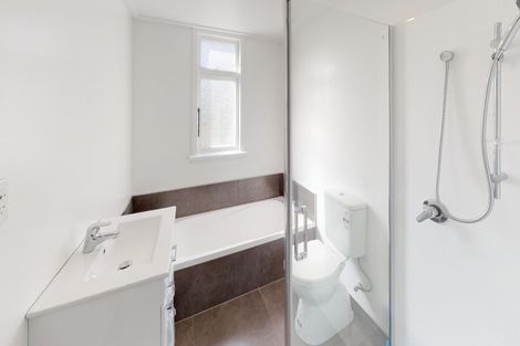 Photo of property in 26 Milverton Avenue, Hokowhitu, Palmerston North, 4410