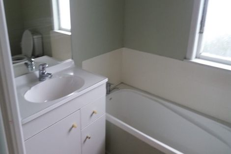 Photo of property in 17 Boyd Avenue, Mangere Bridge, Auckland, 2022