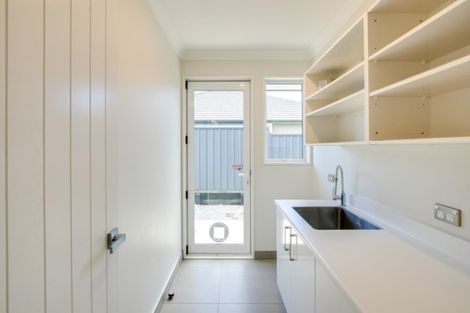 Photo of property in 13 Whakatomo Place, Havelock North, 4130