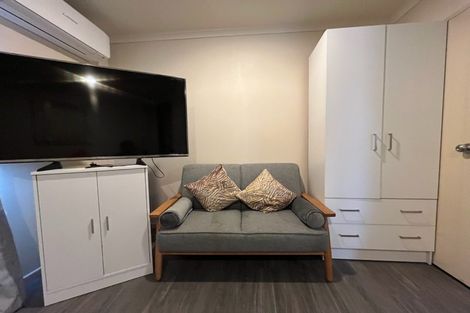 Photo of property in 25 Baltersan Drive, Flat Bush, Auckland, 2016