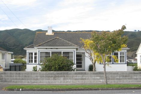 Photo of property in 214 Naenae Road, Naenae, Lower Hutt, 5011