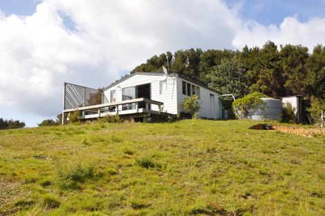 Photo of property in 11 Edith Ridge Road, Kawau Island, 0920