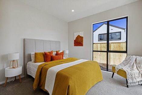 Photo of property in 31 Paretao Street, Massey, Auckland, 0614