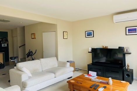 Photo of property in 12 Haven Drive, East Tamaki, Auckland, 2013