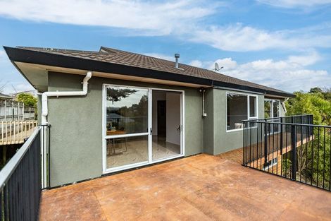Photo of property in 30 Musket Lane, Whitby, Porirua, 5024