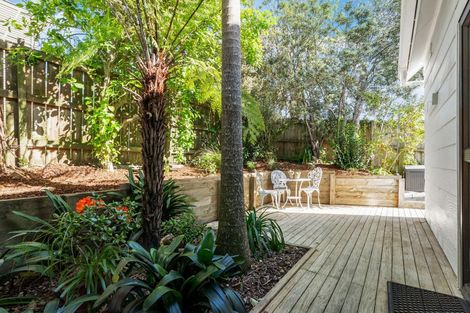 Photo of property in 52b Tiri Road, Manly, Whangaparaoa, 0930