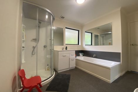 Photo of property in 10 Puaha Street, Takapuwahia, Porirua, 5022