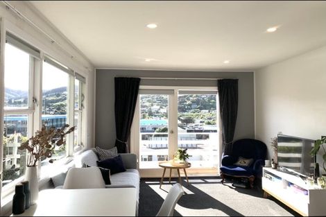 Photo of property in 6b Rewa Terrace, Tawa, Wellington, 5028