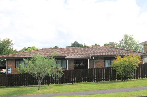 Photo of property in 1b Stottholm Road, Titirangi, Auckland, 0604