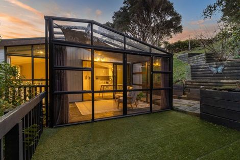 Photo of property in 25 Solander Place, Whitby, Porirua, 5024