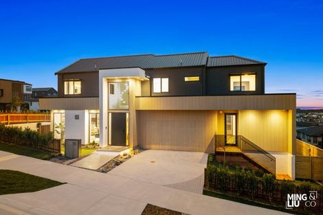 Photo of property in 34 Kumukumu Road, Long Bay, Auckland, 0630
