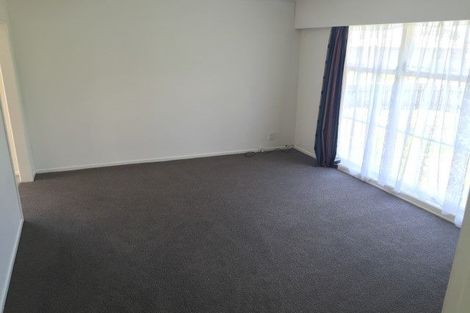 Photo of property in 262 Hepburn Road, Glendene, Auckland, 0602