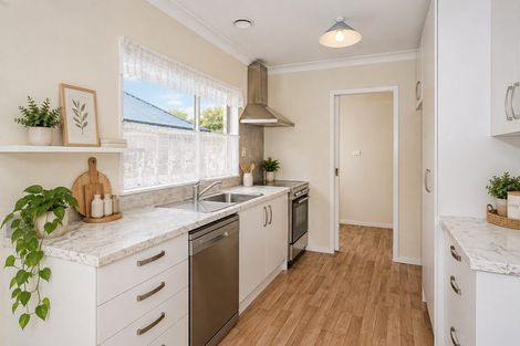 Photo of property in 2b Percy Graham Drive, Tuakau, 2121