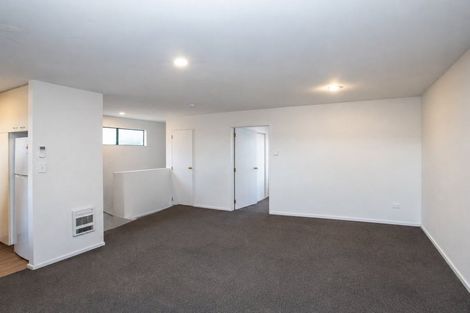Photo of property in 68 Thackeray Place, Waltham, Christchurch, 8023