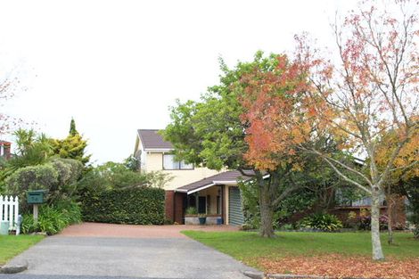 Photo of property in 56 Cockle Bay Road, Cockle Bay, Auckland, 2014