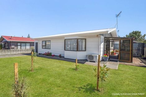 Photo of property in 22 Tawa Street, Gonville, Whanganui, 4501