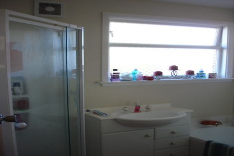 Photo of property in 10 Ferniehurst Street, Somerfield, Christchurch, 8024