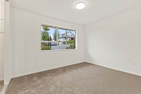 Photo of property in 1/25 Alcock Street, Mount Wellington, Auckland, 1060