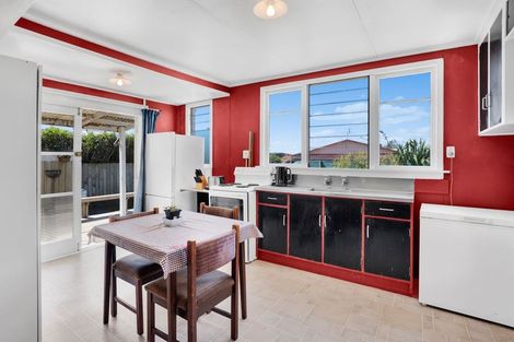 Photo of property in 41 Maire Street, Inglewood, 4330