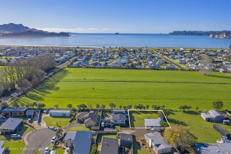 Photo of property in 44 Carina Way, Whitianga, 3510