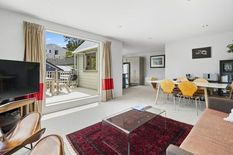 Photo of property in 32 Cheshire Street, Wilton, Wellington, 6012