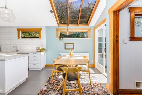 Photo of property in 194 Derwent Street, Island Bay, Wellington, 6023