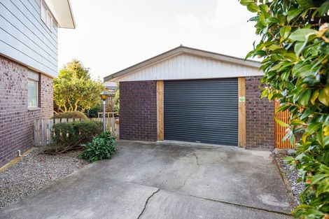 Photo of property in 4 Gainsborough Grove, Highbury, Palmerston North, 4412