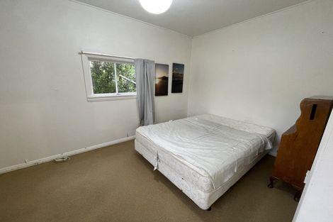 Photo of property in 22 Saint Michaels Crescent, Kelburn, Wellington, 6012