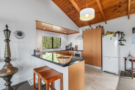 Photo of property in 38 Waipuna Grove, Welcome Bay, Tauranga, 3112