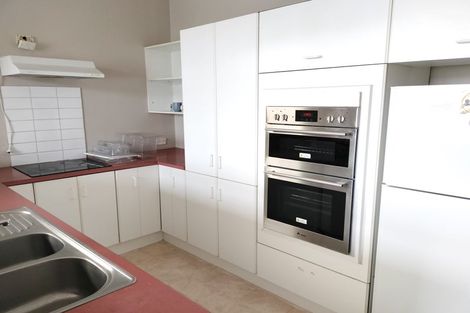 Photo of property in 21 Saint Michaels Crescent, Kelburn, Wellington, 6012